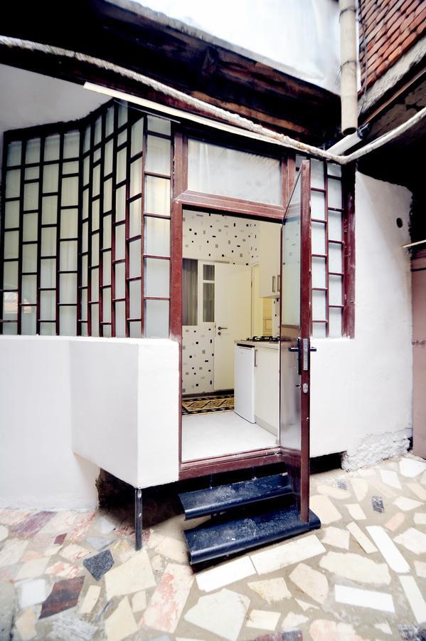 Old Arsena Apartments Tbilisi Luaran gambar