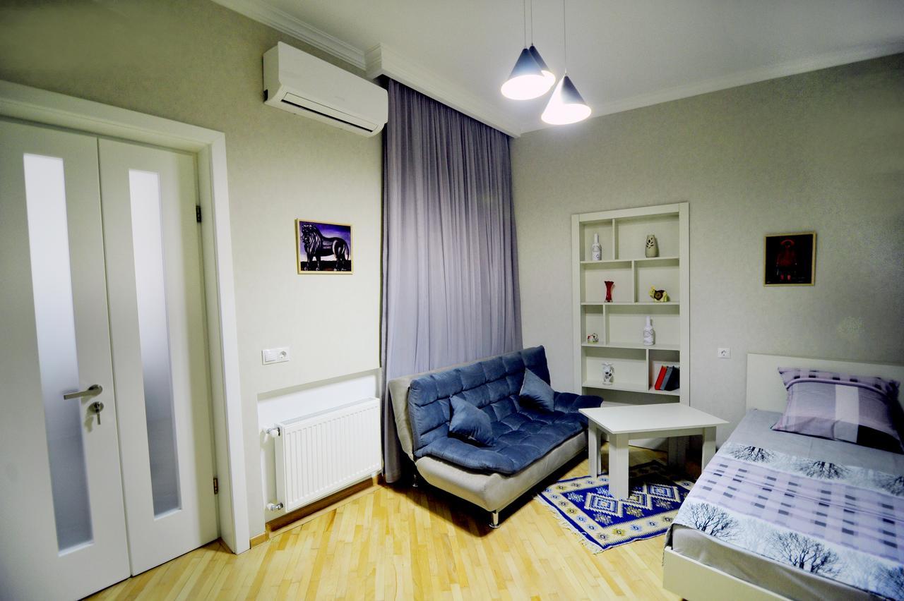 Old Arsena Apartments Tbilisi Luaran gambar