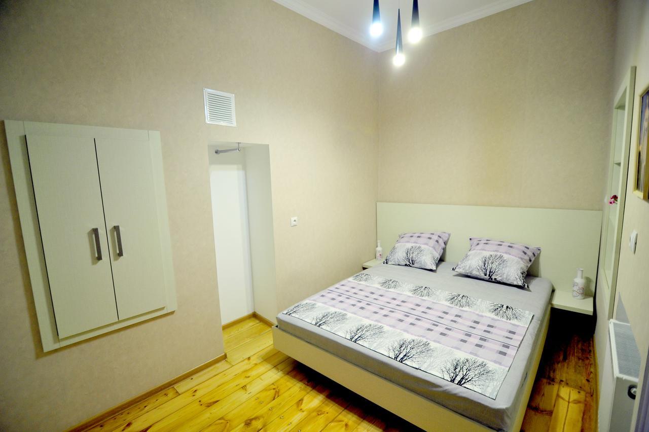 Old Arsena Apartments Tbilisi Luaran gambar