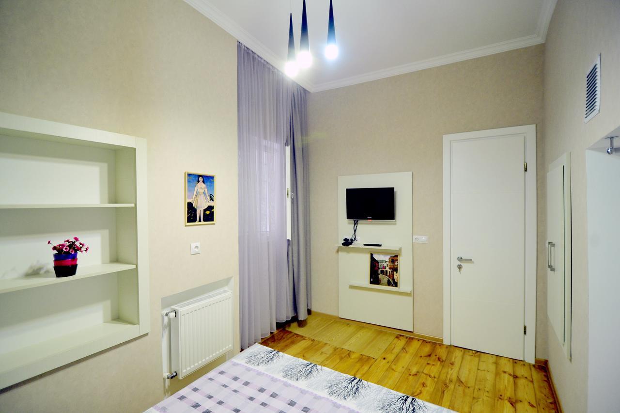 Old Arsena Apartments Tbilisi Luaran gambar